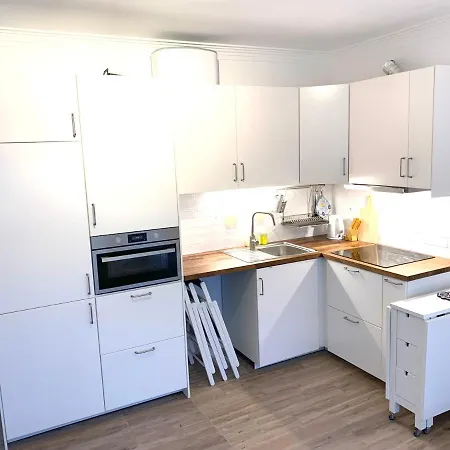 Apartment Mirazul Lovely Very 4 Minutes Walk To The