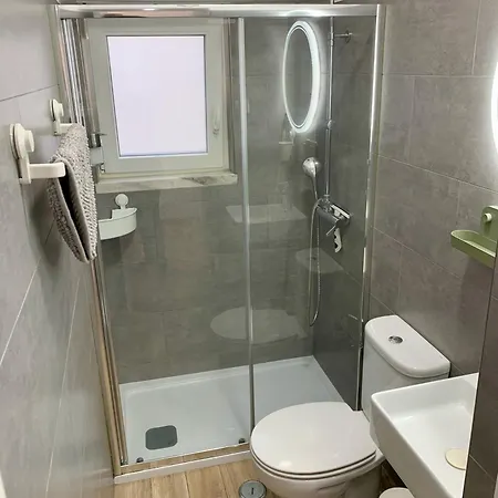 Lägenhet Mirazul - Estudio - 2 Pessoas - 4 Min A Pe Da - Wi-fi E Ac Costa de Caparica